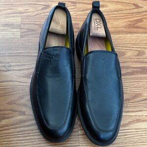 DXL Men’s Black Leather Slip-On Loafers